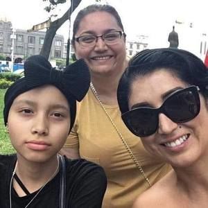 Meet your Posher, Sandy